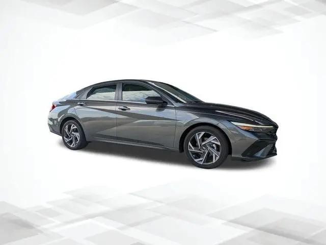 2025 Hyundai Elantra Limited for sale in Cornelius, NC