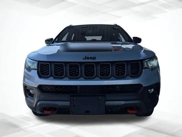 2025 Jeep Compass Trailhawk 4x4
