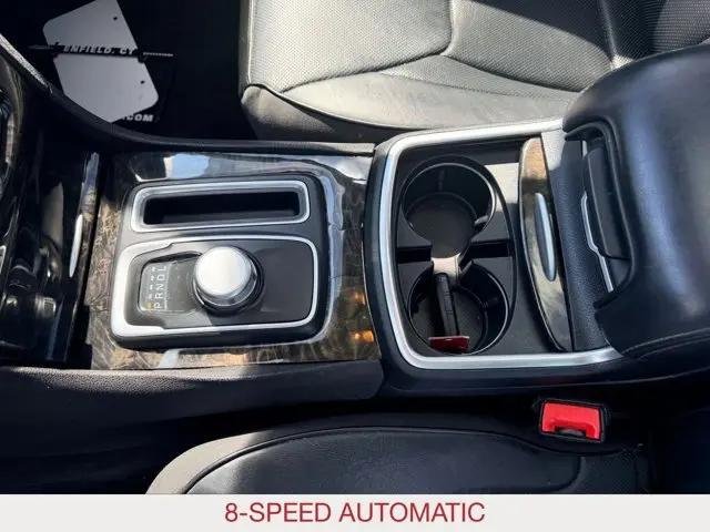 2017 Chrysler 300 AWD