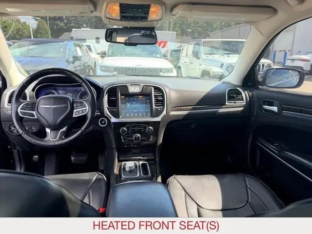2017 Chrysler 300 AWD