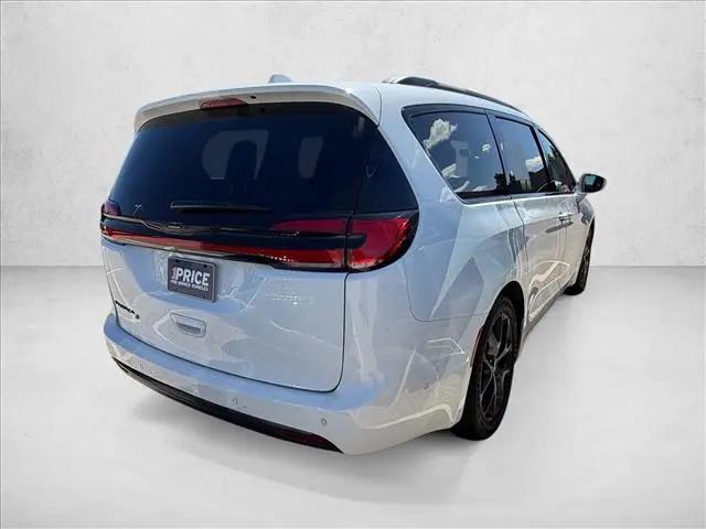2021 Chrysler Pacifica Touring L