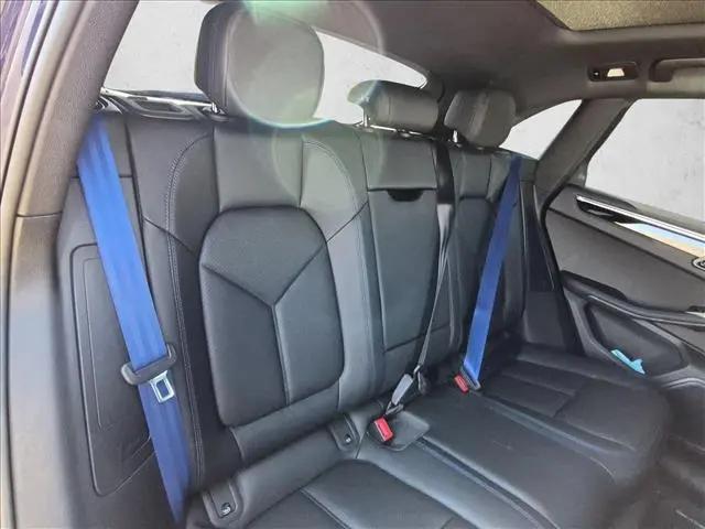 2025 Porsche Macan Macan