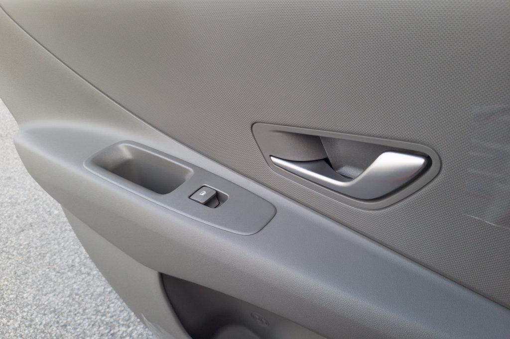 New 2026 White HYUNDAI SE image 16