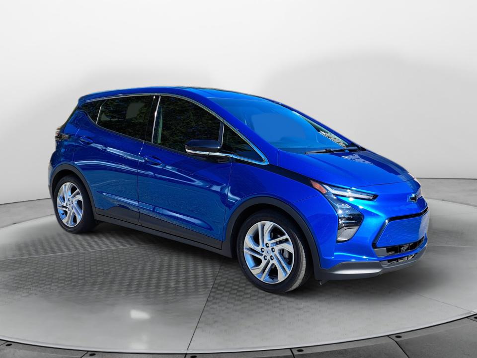 /2022 Chevrolet Bolt-EV