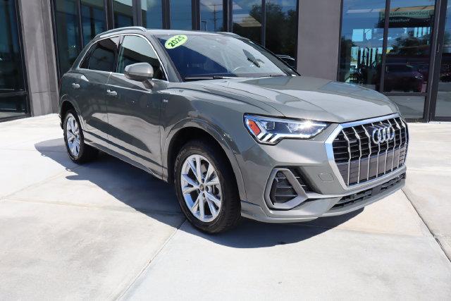 2025 Audi Q3 Premium 45 TFSI S line quattro Tiptronic for sale in Saint Petersburg, FL