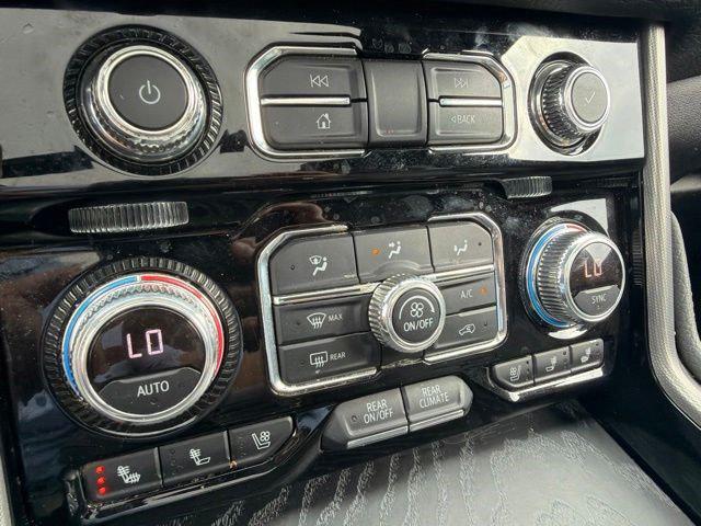 2021 GMC Yukon 4WD Denali