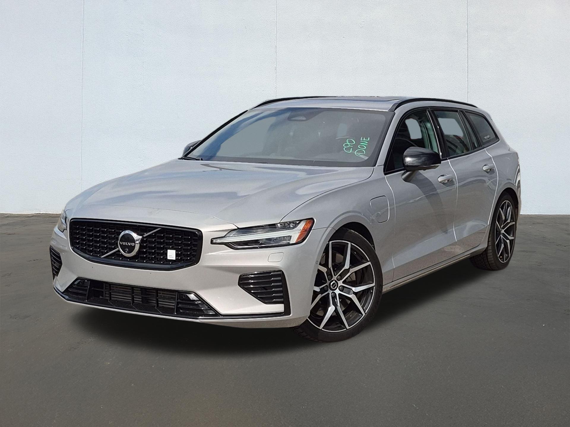 SILVER DAWN 2024 Volvo V60 Hybrid Plug-in Wagon All-Wheel Drive Automatic