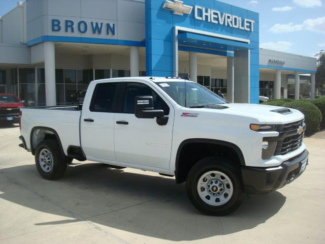 2026 Chevrolet Silverado 2500HD Double Cab, Standard Bed, WT, 4WD for sale in Devine, TX