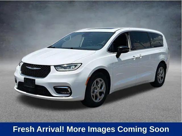 2023 Chrysler Pacifica Touring L for sale in Baton Rouge, LA