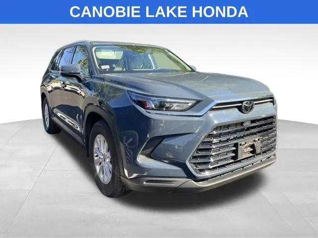 2024 Toyota Grand Highlander Hybrid XLE for sale in Salem, NH