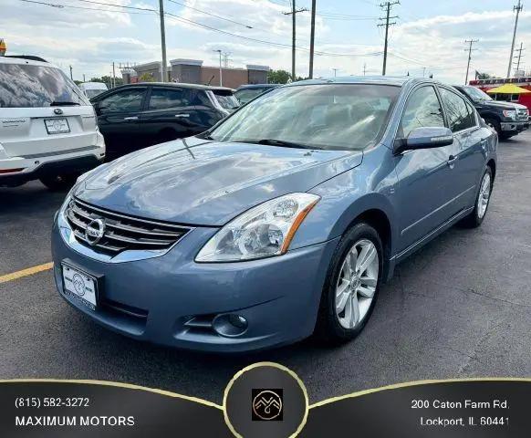2010 Nissan Altima 3.5 SR for sale in Lockport, IL