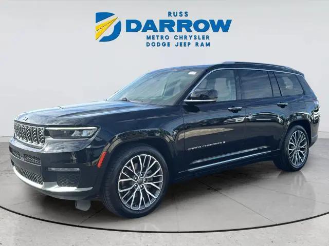 2021 Jeep Grand Cherokee Summit Reserve 4x4 for sale in Milwaukee, WI