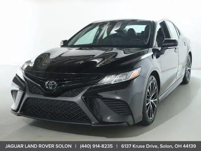 2018 Toyota Camry SE for sale in Solon, OH