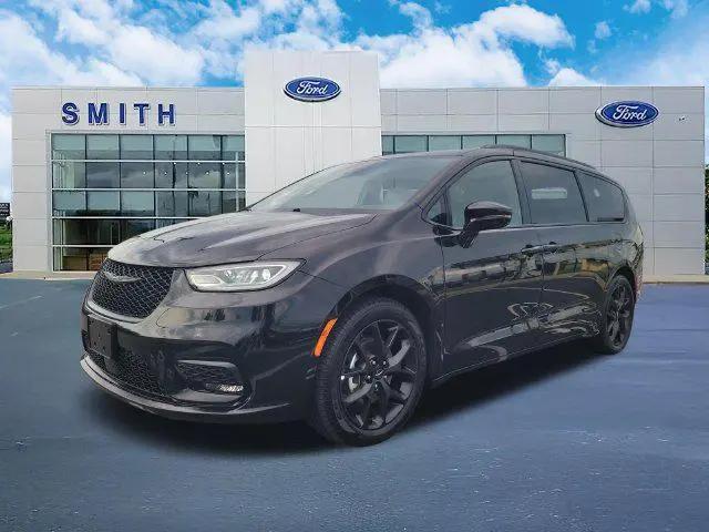 2025 Chrysler Pacifica Limited for sale in Conway, AR