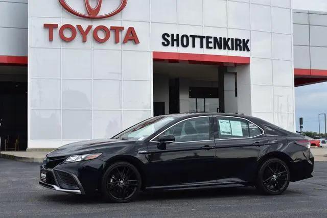 2021 Toyota Camry XSE Hybrid for sale in Quincy, IL