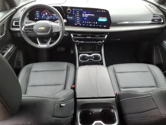 2025 Chevrolet Traverse FWD LT