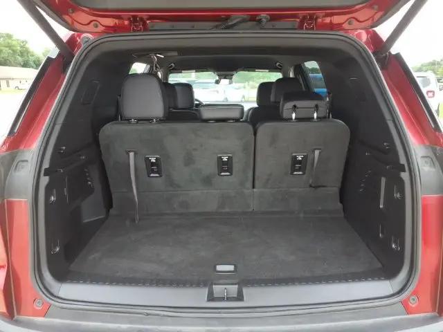 2025 Chevrolet Traverse FWD LT