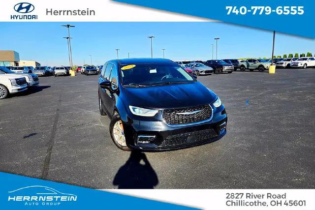 2024 Chrysler Pacifica Touring L for sale in Chillicothe, OH
