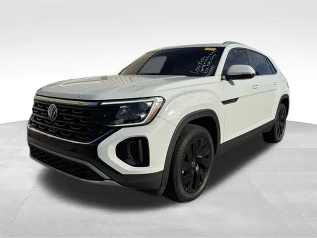 2024 Volkswagen Atlas Cross Sport 2.0T SE w/Technology for sale in Fort Wayne, IN