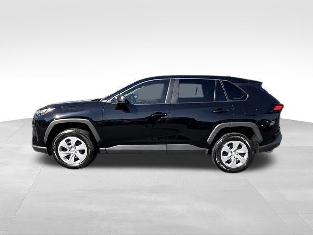 2024 Toyota RAV4 LE 2024 Toyota RAV4 LE