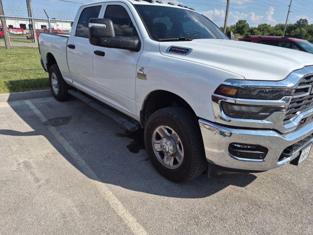 2025 Ram 2500 Tradesman Crew Cab 4x4 64 Box