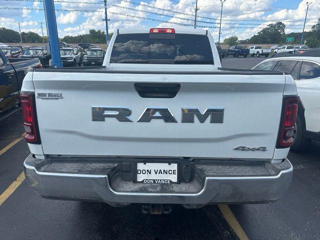 2025 Ram 2500 Tradesman Crew Cab 4x4 64 Box
