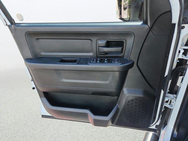 2025 Ram 2500 Tradesman Crew Cab 4x4 64 Box