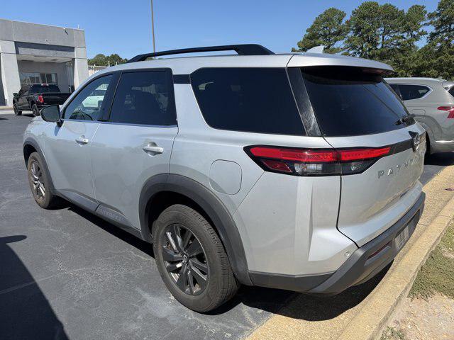 2025 Nissan Pathfinder SV 4WD