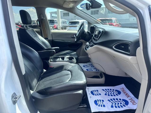 2020 Chrysler Pacifica Touring L