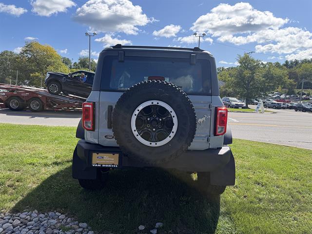 2022 Ford Bronco Base Advanced
