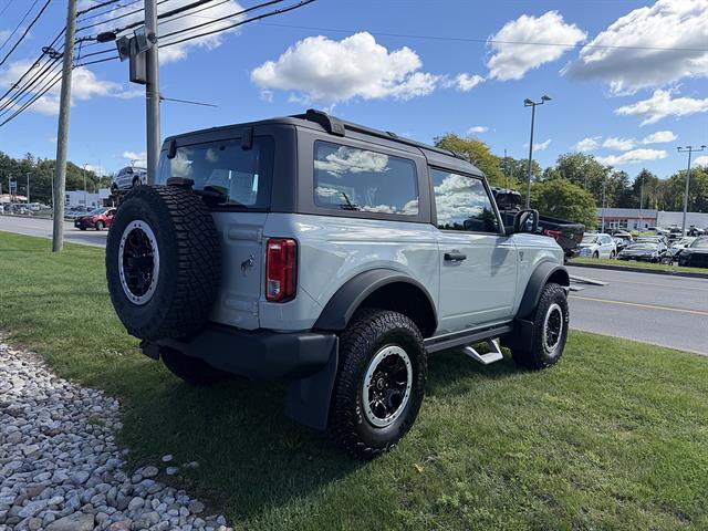 2022 Ford Bronco Base Advanced