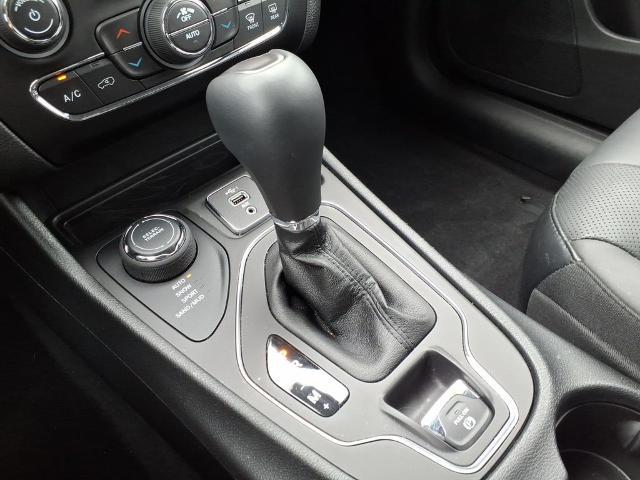 2021 Jeep Cherokee Latitude Lux 4x4