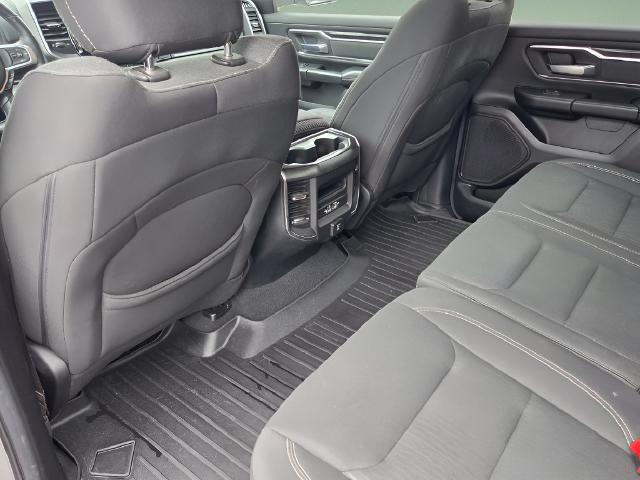2019 Ram 1500 Big Horn/Lone Star Crew Cab 4x4 57 Box