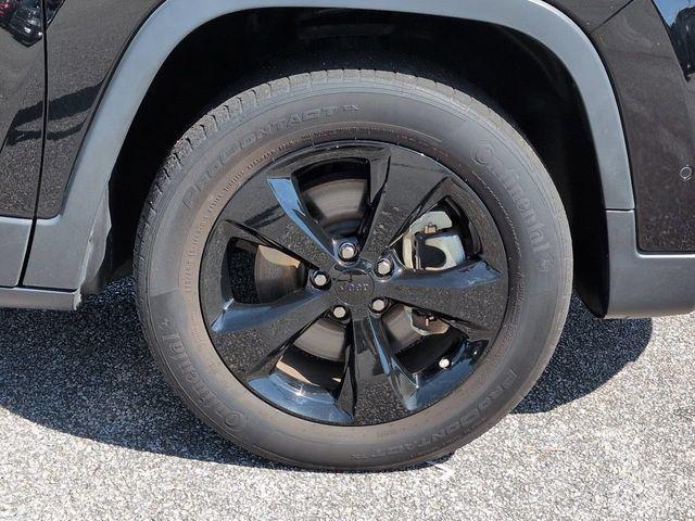 2023 Jeep Cherokee Altitude Lux 4x4