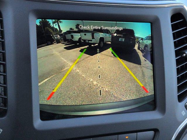 2023 Jeep Cherokee Altitude Lux 4x4