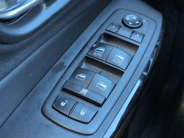 2023 Jeep Cherokee Altitude Lux 4x4
