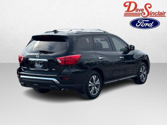 2019 Nissan Pathfinder SL