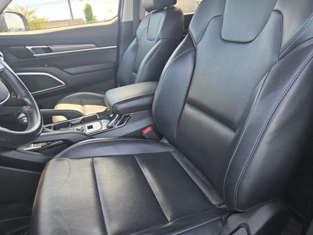 2022 Kia Telluride LX 2022 Kia Telluride LX
