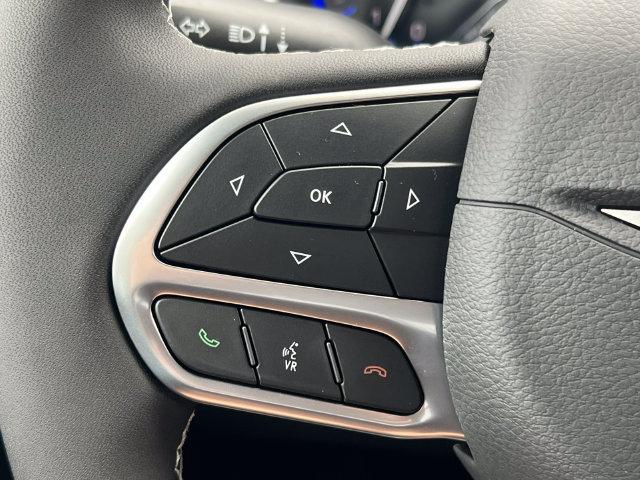 2027 Chrysler Pacifica Select AWD