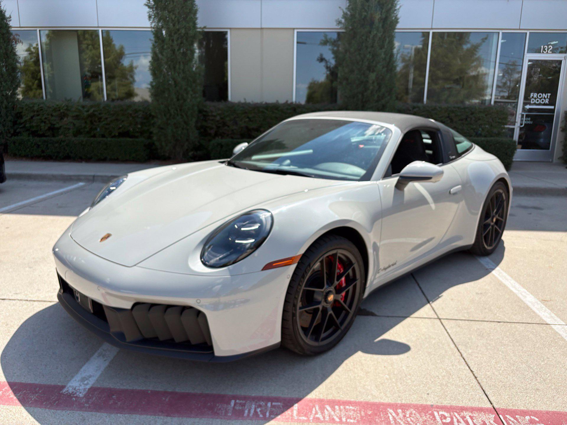 2025 Porsche 911