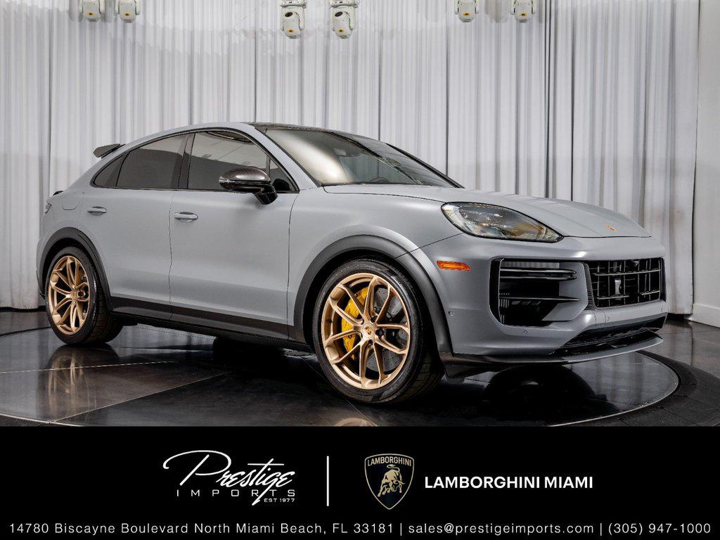 /2024 Porsche Cayenne-Coupe