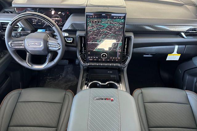 2026 GMC Yukon 4WD AT4
