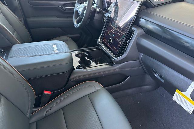 2026 GMC Yukon 4WD AT4