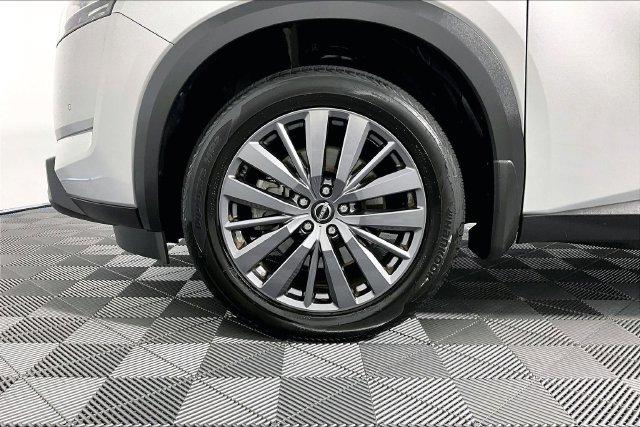Used 2023 Nissan Pathfinder SL FWD For Sale in Millington, TN