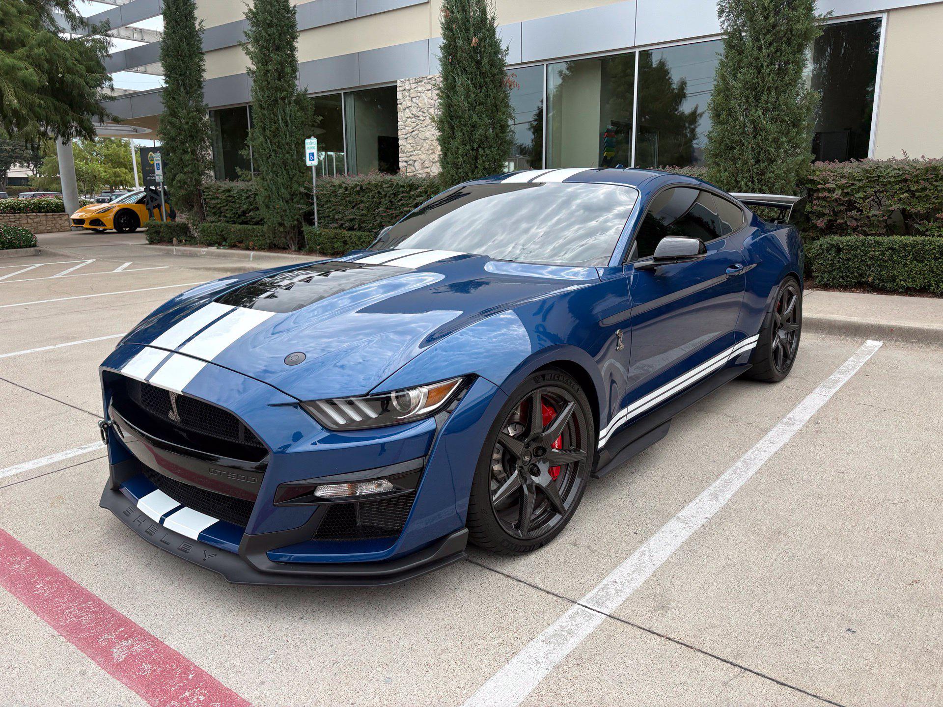 /2022 Ford Mustang