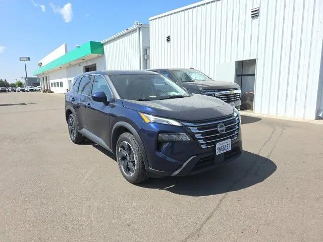 2025 Nissan Rogue SV Intelligent AWD for sale in Selma, CA