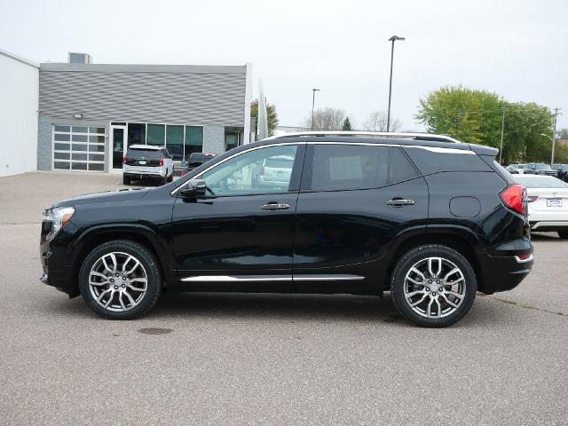 2023 GMC Terrain AWD Denali