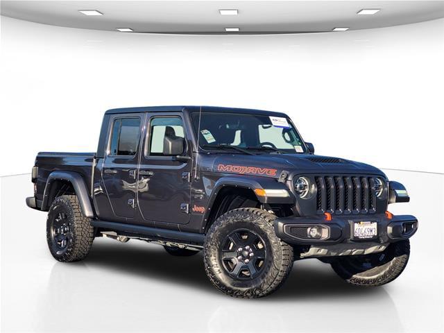 2022 Jeep Gladiator Sport