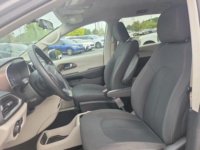 2019 Chrysler Pacifica LX