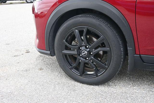 2023 Nissan Kicks SR Xtronic CVT